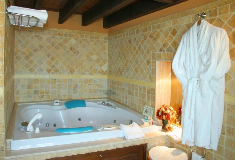 Hotel Palacete Real Villamayor  Kültér fotó